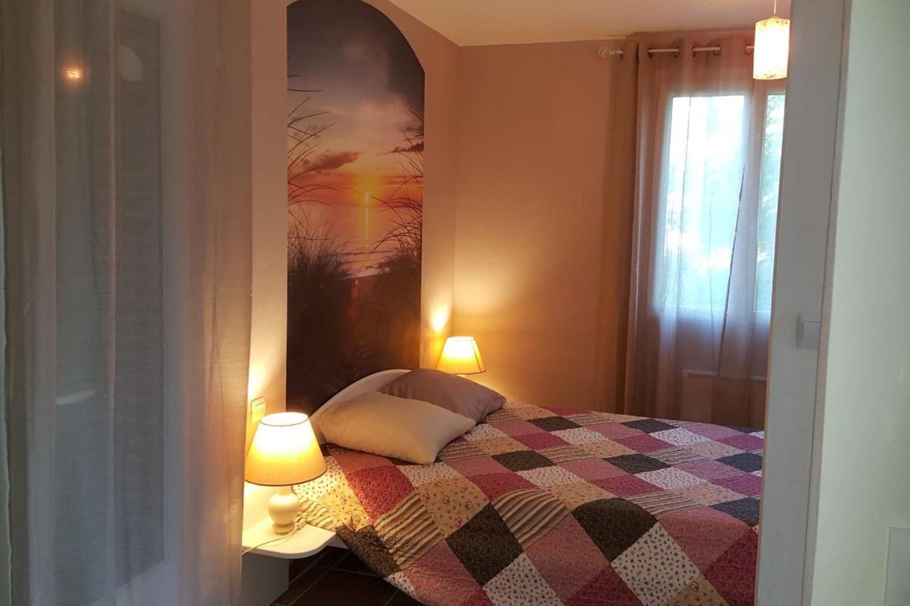 Logement Avec Piscine, Classe 3 Etoiles, De 42 M2 Tout Confort Au Calme Pour Un Couple Cahuzac-sur-Vere Exterior photo
